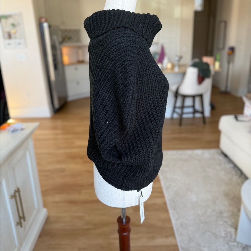 Commense Cozy Black Turtleneck Sweater - Picture 2 of 5